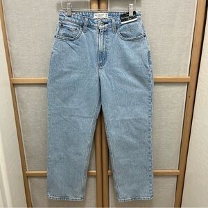 Abercrombie & Fitch Vintage Straight High Rise Curve Love NWT